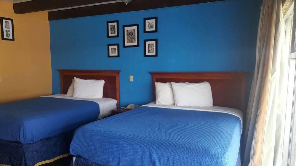 Glancy Motel Clinton Eksteriør bilde